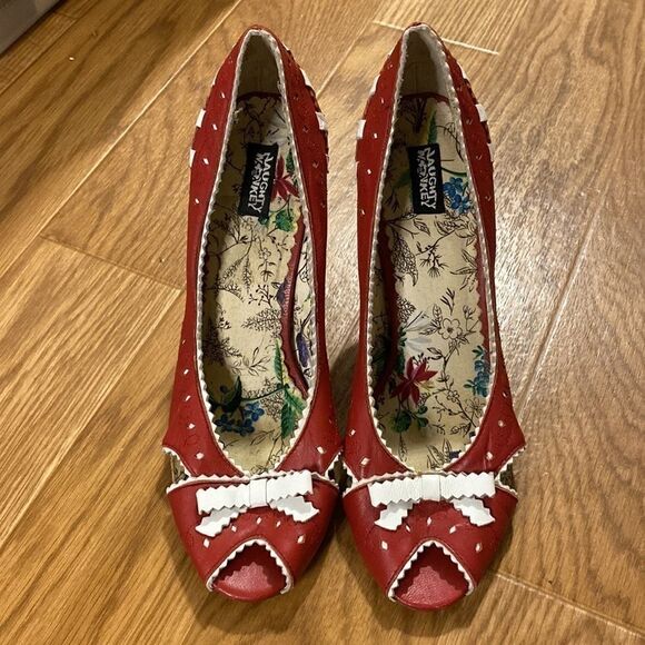 Naughty Monkey Red and White Heels - Picture 2 of 12